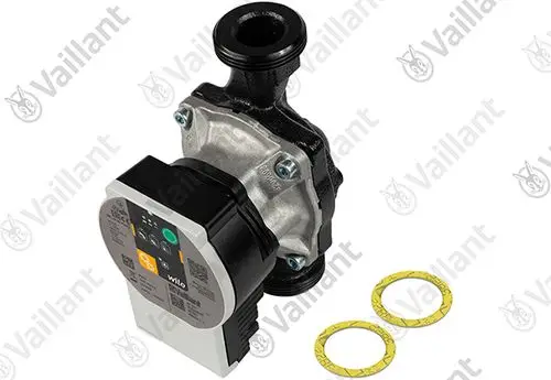 Vaillant Pumpe mit einem hocheffizienten Motor, zwei Anschlüssen und zwei gelben Dichtungen auf dem Tisch.
